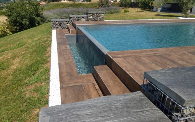 Réalisation d&rsquo;une piscine à débordement